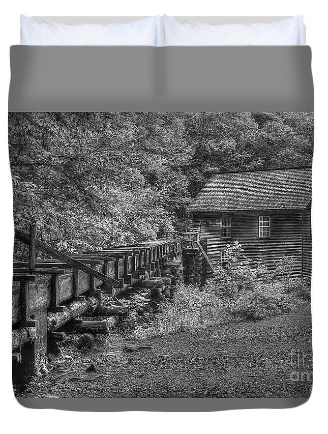 Reid Callaway Historic Mingus Mil Artl Duvet Cover featuring the photograph Mingus Mill 3 Mingus Creek Great Smoky Mountains Art #1 by Reid Callaway