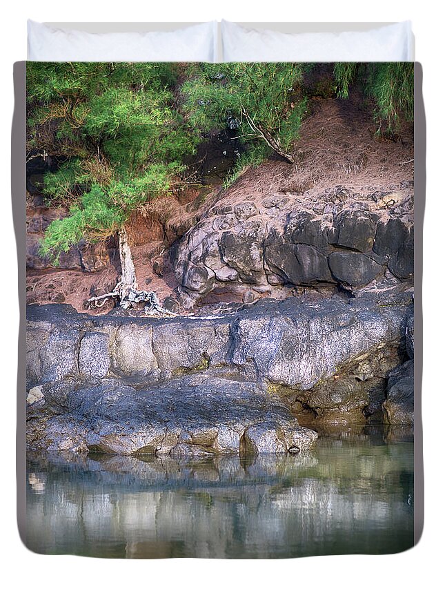 Hawaii Duvet Cover featuring the photograph Morning Reflections #1 by Jason Wolters