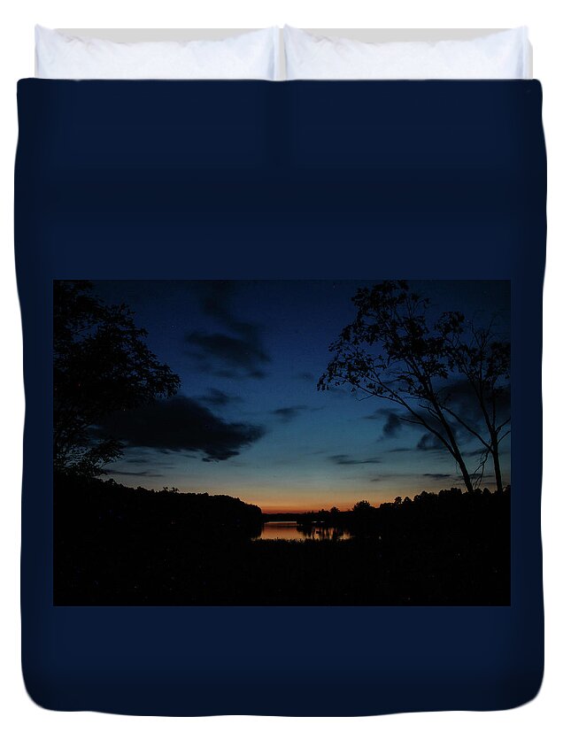 Trees Duvet Cover featuring the photograph Natural Frame #1 by Seth Solesbee