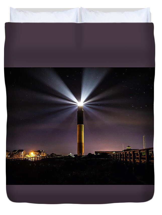 Oak Island Duvet Cover featuring the photograph Oak Island Lighthouse by Nick Noble