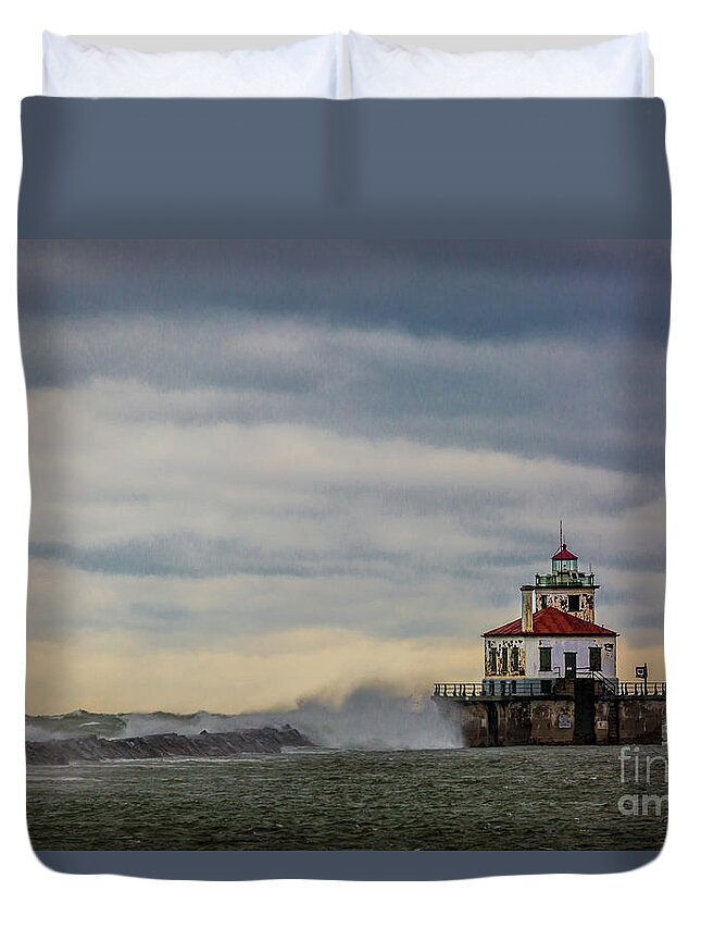 Breakers Duvet Cover featuring the photograph Oswego Harbor West Pierhead Light #1 by Roger Monahan