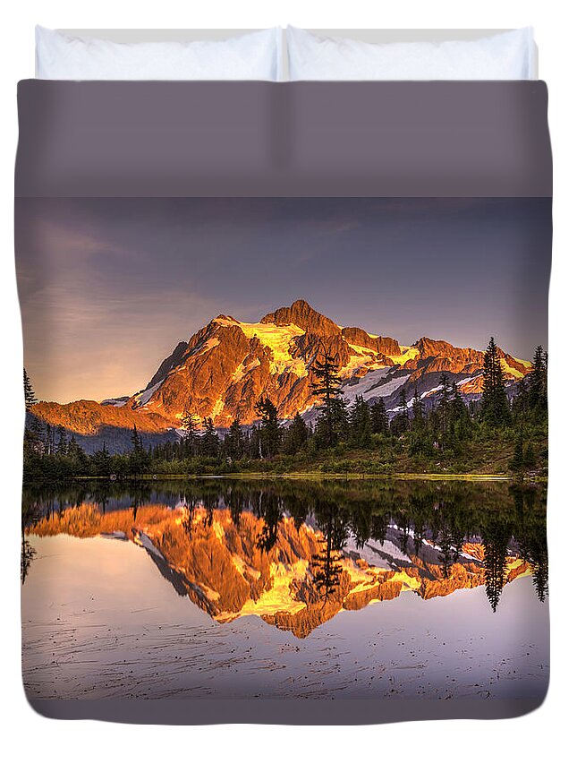 Picture Lake Duvet Cover featuring the photograph Picture Lake Reflection #2 by Pierre Leclerc Photography