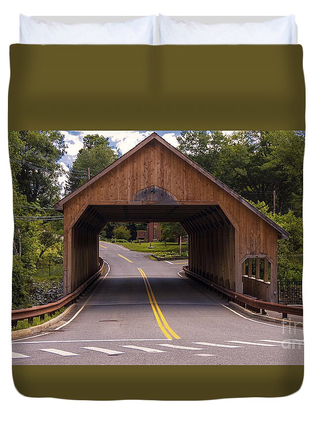 Quechee Covered Bridge Duvet Cover featuring the photograph Quechee Covered Bridge #3 by Scenic Vermont Photography