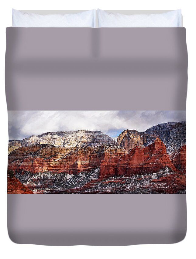 Landscape Duvet Cover featuring the photograph Red Rock Peaks #1 by Leda Robertson