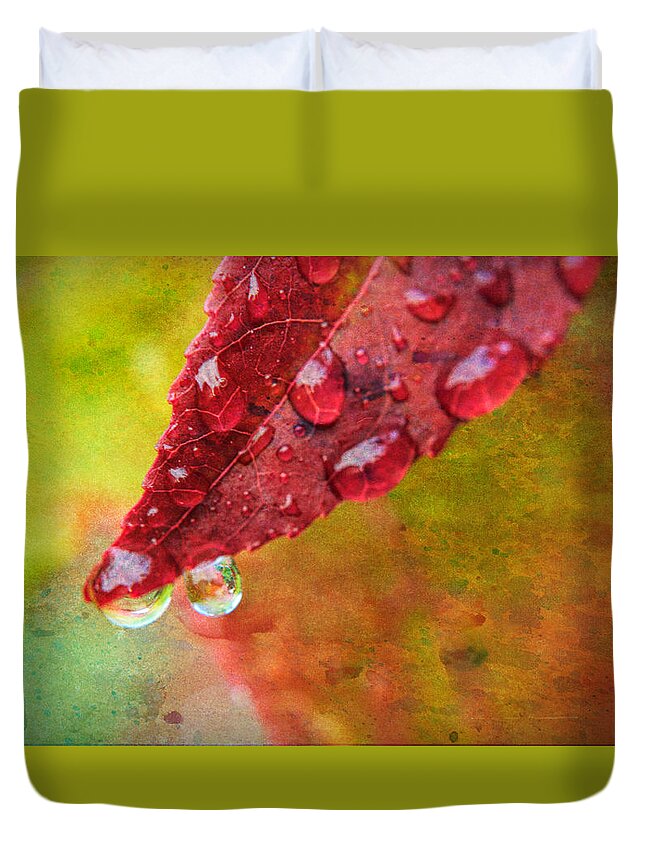 Refreshing Duvet Cover featuring the photograph Refreshment #1 by Bonnie Bruno