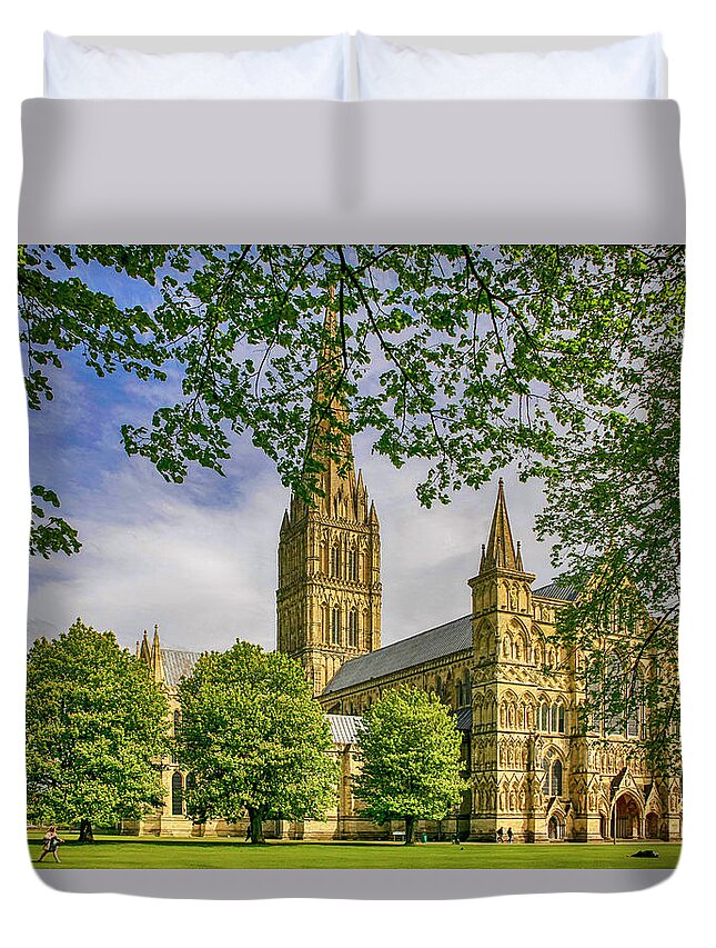 Salisbury Duvet Cover featuring the photograph Salisbury Cathedral, UK #1 by Chris Smith