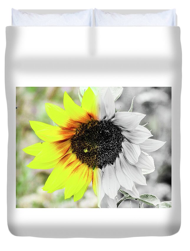 Flower Duvet Cover featuring the photograph Sunflower #1 by Cesar Vieira