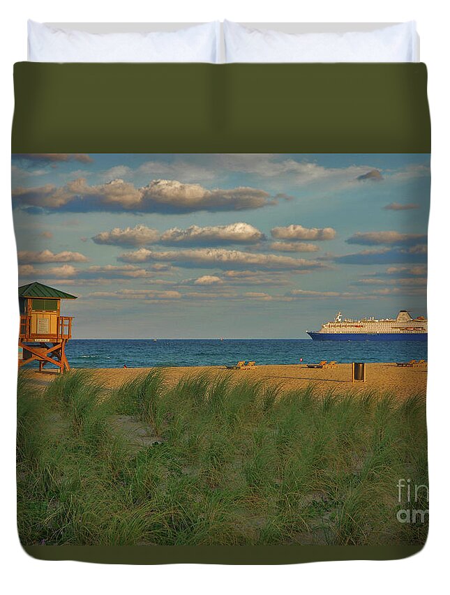 Bahamas Celebration Duvet Cover featuring the photograph 13- Cruising In Paradise by Joseph Keane