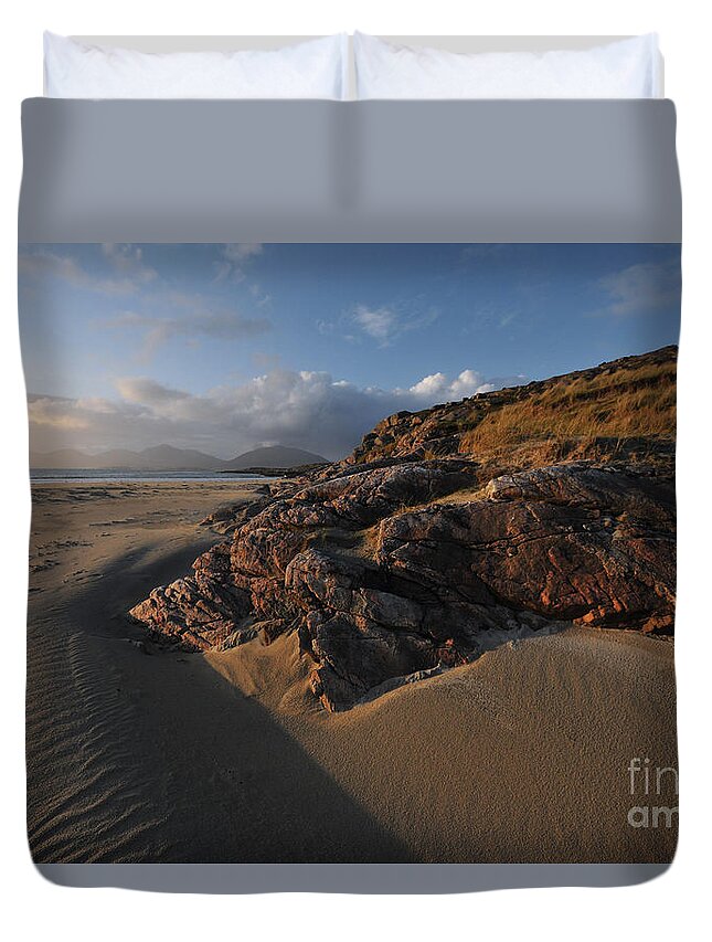Luskentyre Beach Duvet Cover featuring the photograph Luskentyre #16 by Smart Aviation