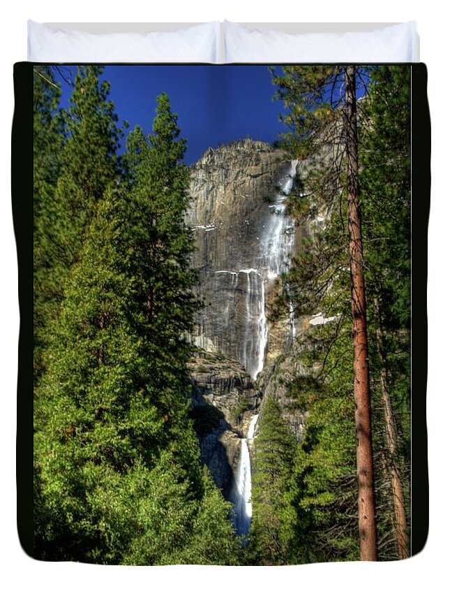 Yosemite Duvet Cover featuring the photograph Yosemite #19 by Marc Bittan