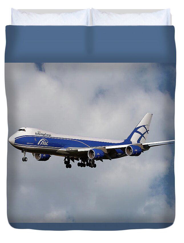 Air Bridge Cargo Duvet Cover featuring the photograph Air Bridge Cargo Boeing 747-8F #2 by Smart Aviation