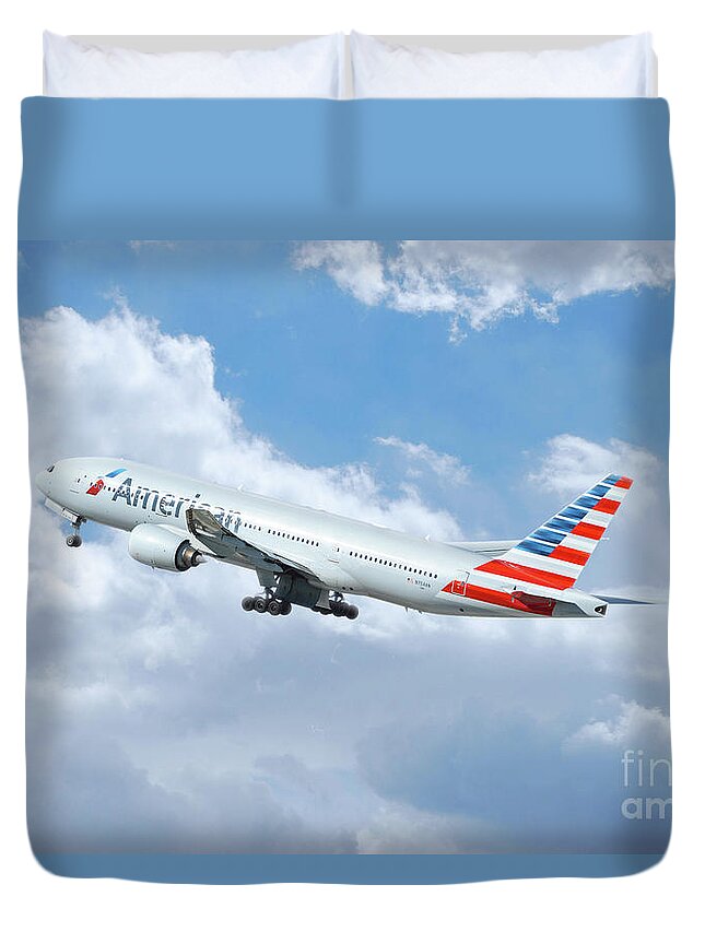 Boeing Duvet Cover featuring the digital art American Airlines Boeing 777 by Airpower Art