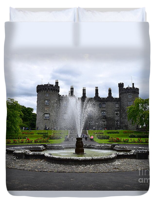 Castle Duvet Cover featuring the photograph Kilkenny Castle #2 by Joe Cashin