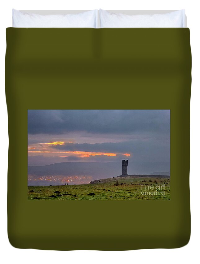 Cowling Duvet Cover featuring the photograph Lund's Tower #2 by Mariusz Talarek
