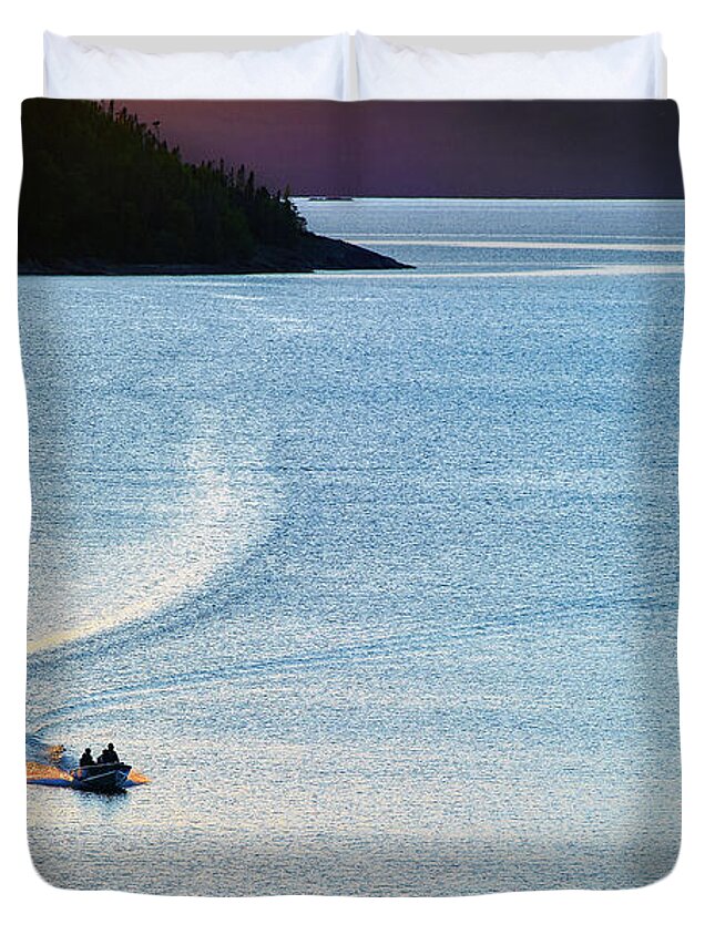 Camping Duvet Cover featuring the photograph Homeward Bound-cooler by Doug Gibbons