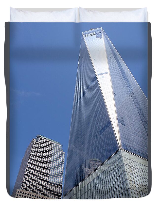 One World Trade Center Duvet Cover featuring the photograph One World Trade Center by Flavia Westerwelle