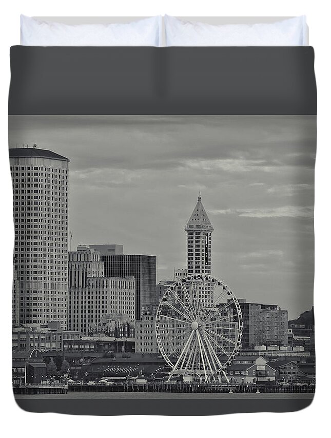 Seattle Duvet Cover featuring the photograph Seattle Skyline 21 by Cathy Anderson