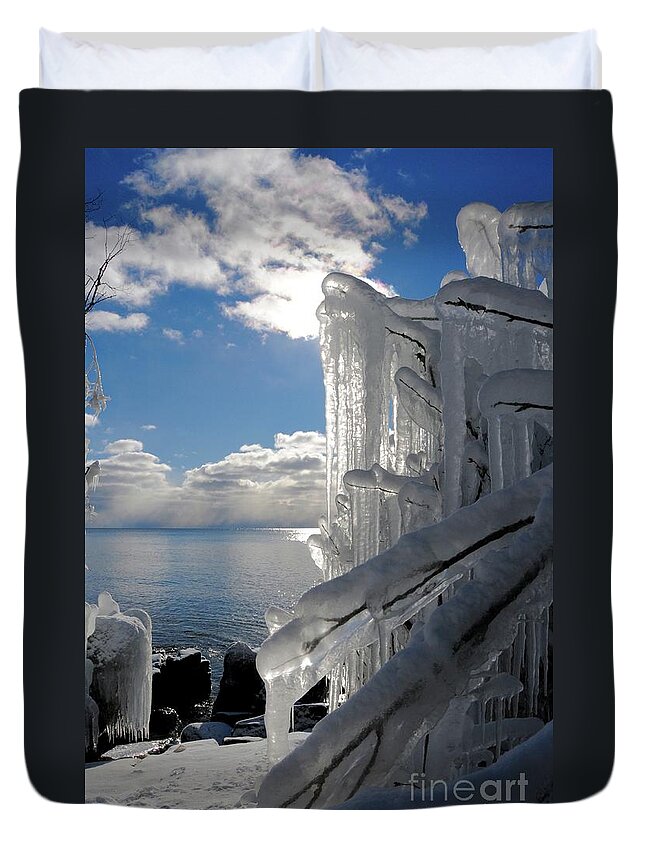Lake Superior Duvet Cover featuring the photograph Winter Beauty #2 by Sandra Updyke