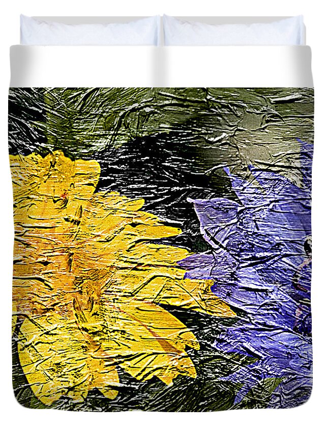 Abstract Duvet Cover featuring the painting 20a Abstract Floral Painting Digital Expressionism by Ricardos Creations