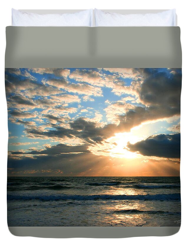 Wgilroy Duvet Cover featuring the photograph Ocean sunrise sunset #4 by W Gilroy