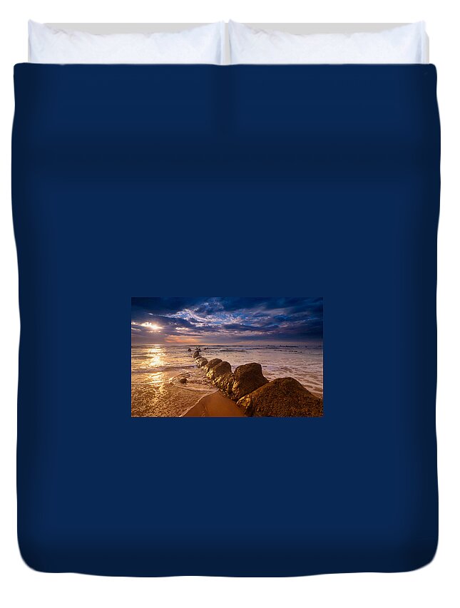 Hdr Duvet Cover featuring the digital art HDR #30 by Super Lovely