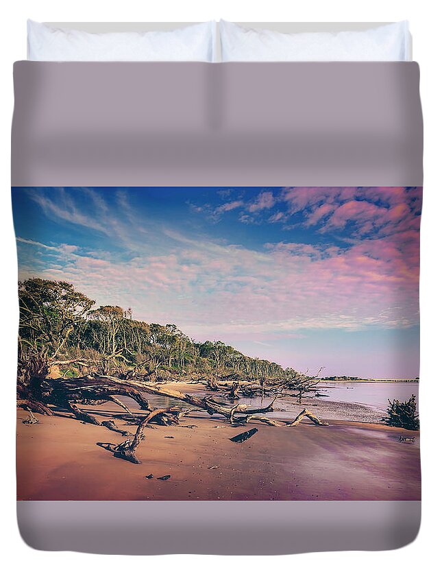 Big Talbot Island Duvet Cover featuring the photograph Black Rock Beach #4 by Peter Lakomy