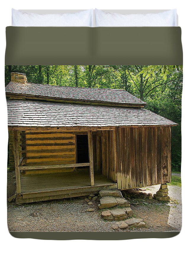 Cades Cove Duvet Cover featuring the photograph Elijah Oliver Place by Fred Stearns