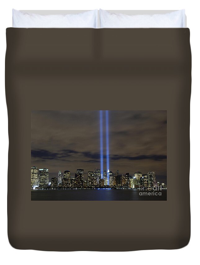 Memorial Duvet Cover featuring the photograph The Tribute In Light Memorial #4 by Stocktrek Images