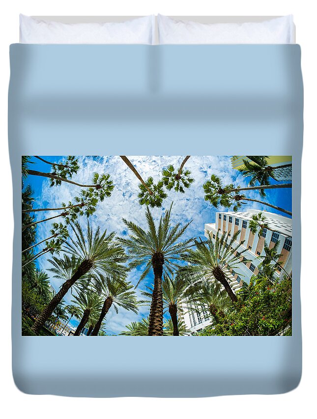 Architecture Duvet Cover featuring the photograph Miami Beach by Raul Rodriguez
