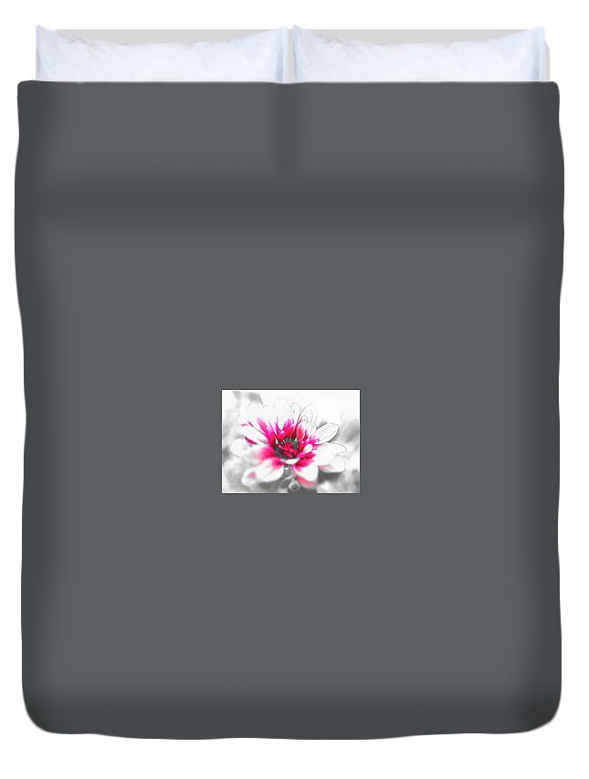  Duvet Cover featuring the photograph Flower #9 by Kumiko Izumi