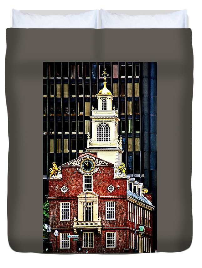 Boston Duvet Cover featuring the photograph 8643a by Burney Lieberman