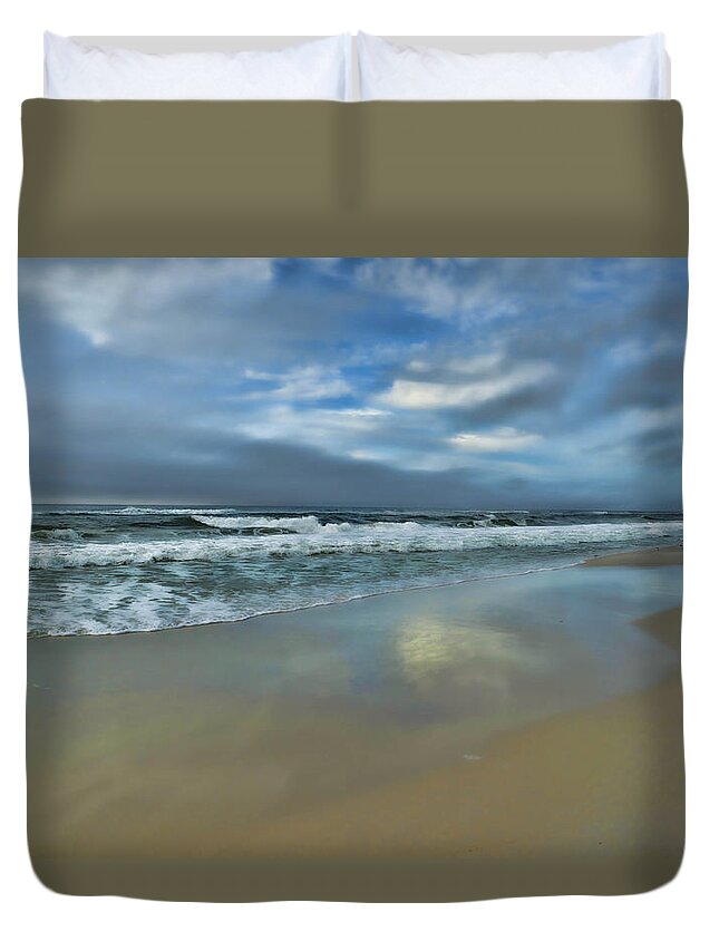 Beach Duvet Cover featuring the photograph A Beautiful Day by Renee Hardison