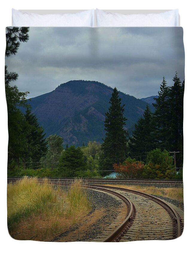 Train Duvet Cover featuring the photograph A Bend In The Tracks by Lori Seaman