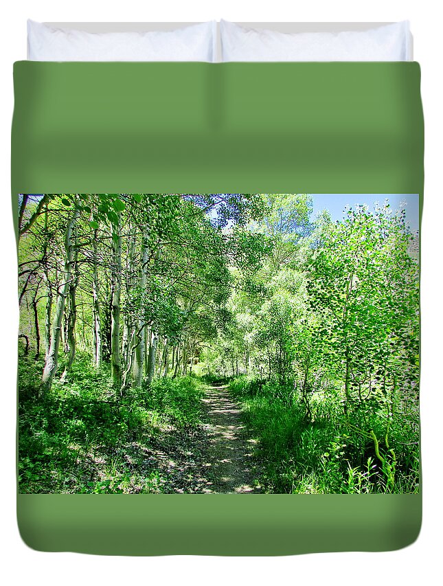 Nature Duvet Cover featuring the photograph A Green Dream by Marilyn Diaz
