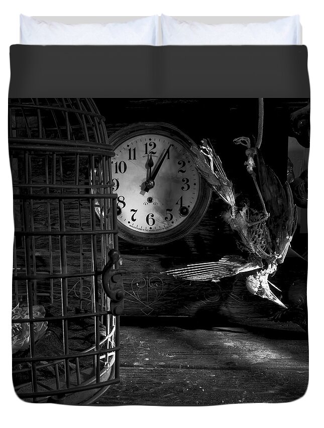 Freedom Comes A Lil Too Late For This One. Duvet Cover featuring the photograph A little too late by Robert Och