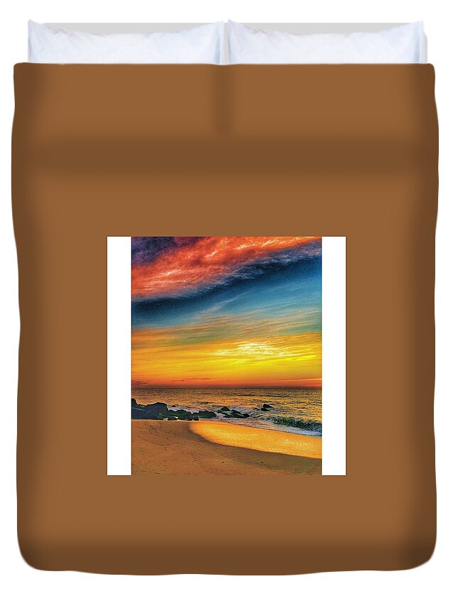Reflection Duvet Cover featuring the photograph Beach Colors by Lauren Fitzpatrick