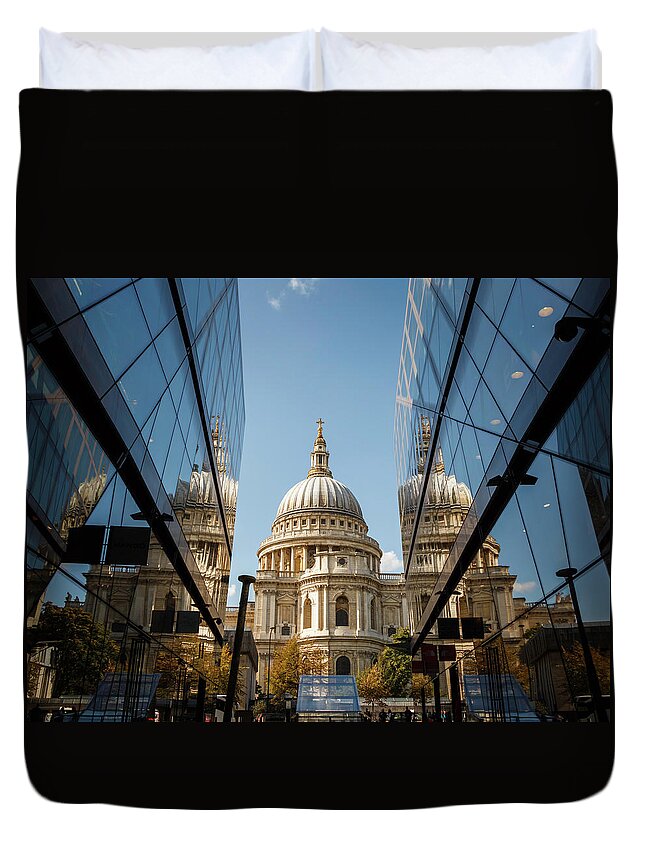St Paul's Duvet Cover featuring the photograph A Reflection on St' Paul's by Rick Deacon