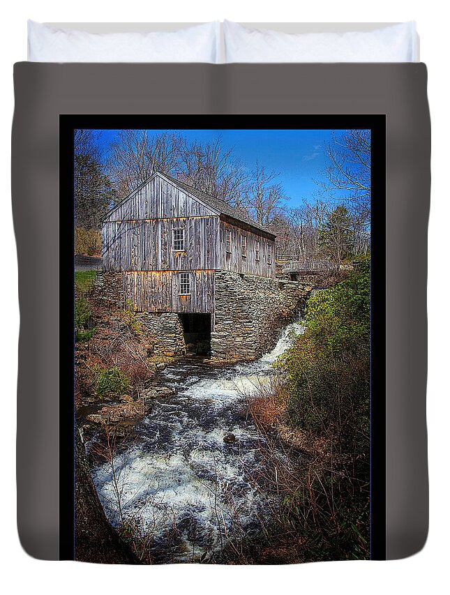 Moore State Park Duvet Cover featuring the photograph A Source of Inspiration by Monroe Payne