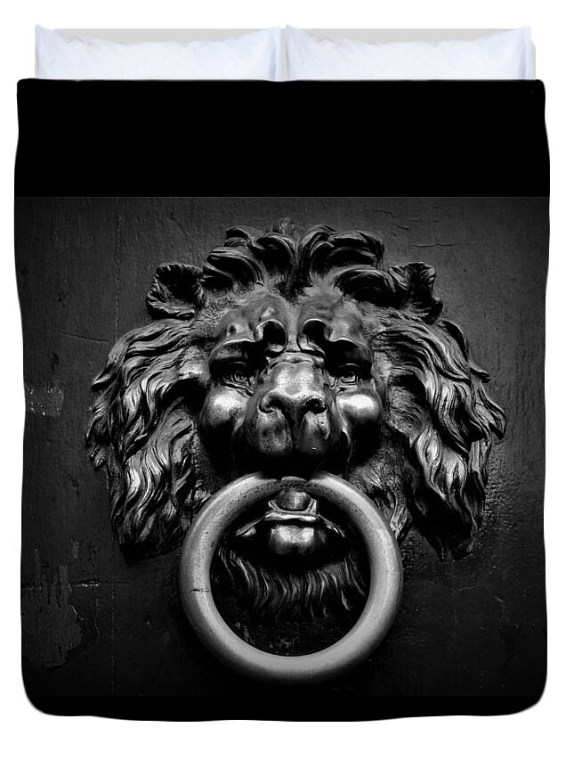 Doorknob Duvet Cover featuring the photograph A Stunning Doorknob by Daisuke Takano