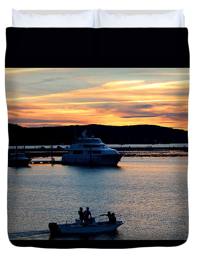 Bar Harbor Duvet Cover featuring the photograph A Summer's Eve by Living Color Photography Lorraine Lynch