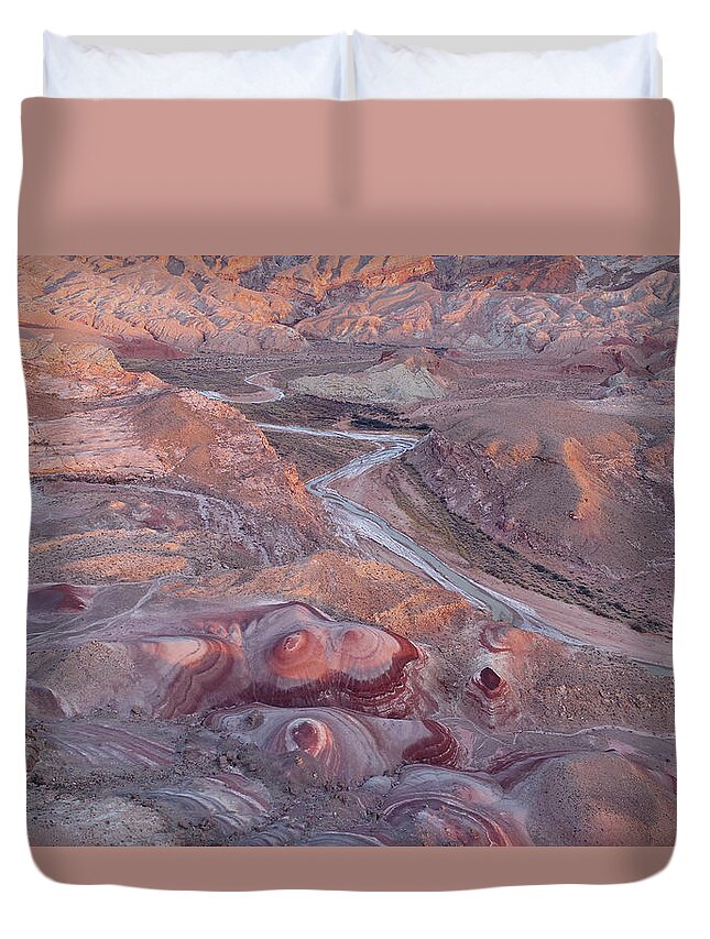 Utah Duvet Cover featuring the photograph A Swell Morning by Dustin LeFevre
