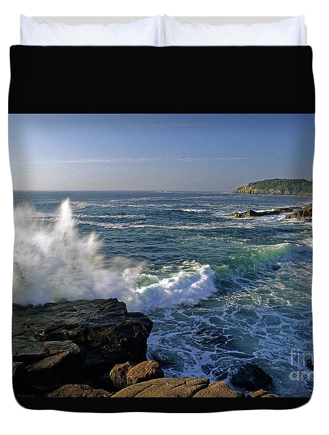 Ocean Duvet Cover featuring the photograph Crashing wave, Acadia National Park, Maine, USA by Kevin Shields