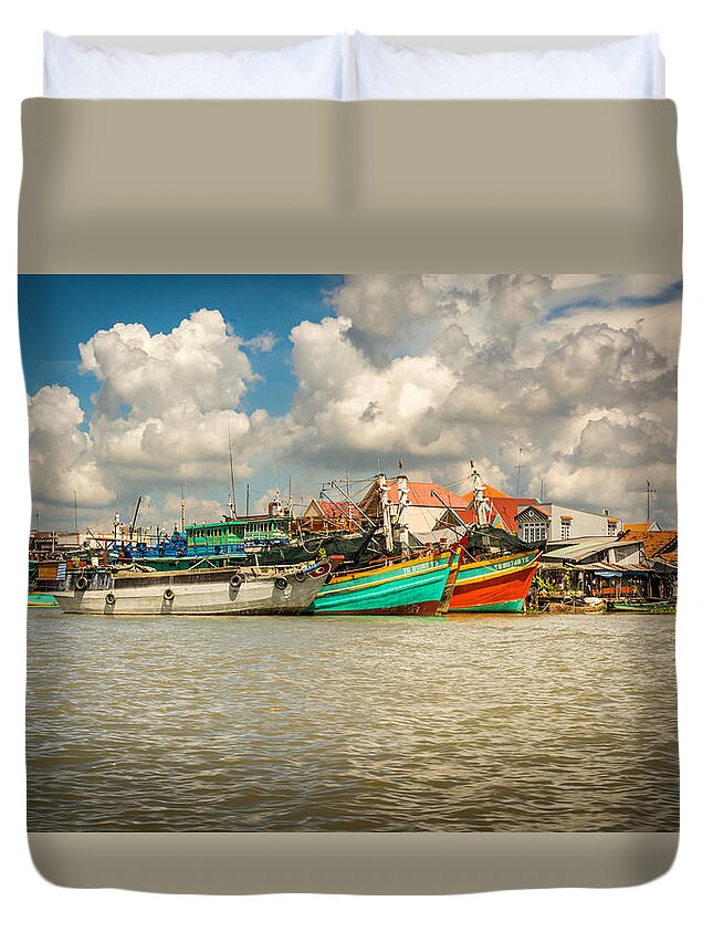 Boats Duvet Cover featuring the photograph Afternoon on the River by Andrew Matwijec