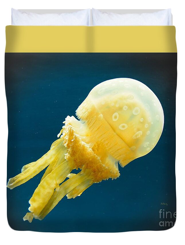 Alien Jelly Duvet Cover featuring the photograph Alien Jelly by Patrick Witz