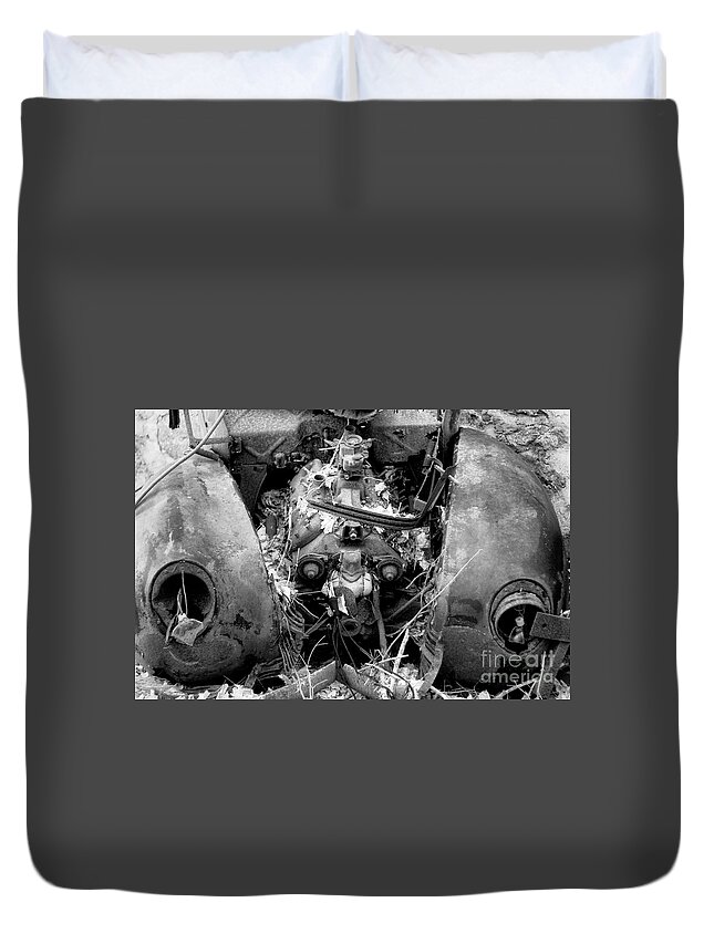 All That Remains Duvet Cover featuring the photograph All that remains by Rick Kuperberg Sr