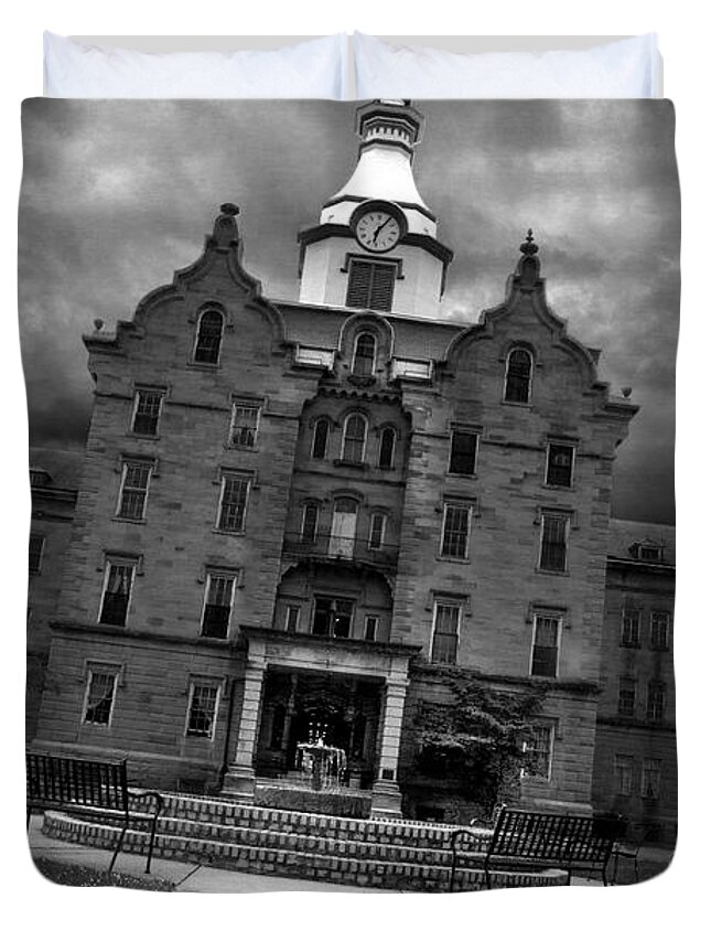 Scary Duvet Cover featuring the photograph Allegheny Lunatic Asylum by Frederic A Reinecke