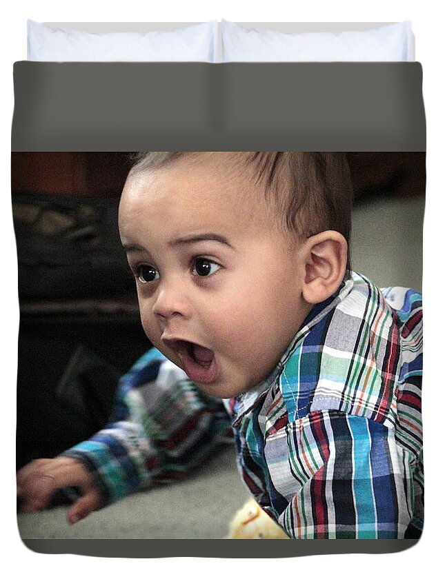 Horizontal Photograph Duvet Cover featuring the photograph Amazement by Valerie Collins