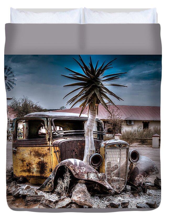 Old Duvet Cover featuring the photograph An embrace that cannot be unloosened - 2 by Claudio Maioli