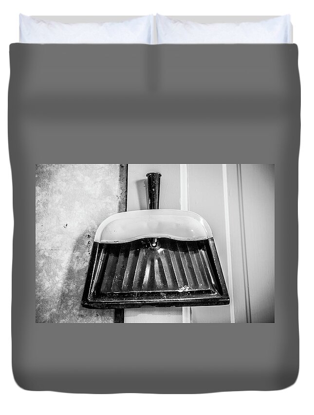 Clean Duvet Cover featuring the photograph Antique Dust Pan 1 by Marilyn Hunt