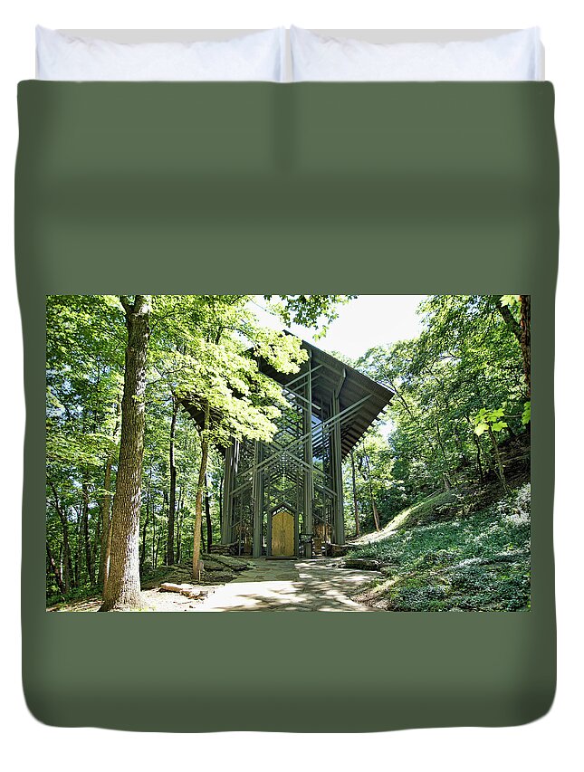 Approaching Thorncrown Chapel Duvet Cover featuring the photograph Approaching Thorncrown Chapel by Cricket Hackmann
